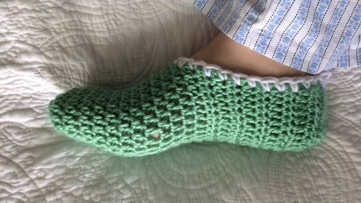 Sapato de Crochê Feminino Verde Claro Simples